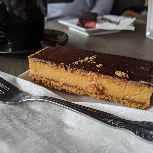 Caramel Slice
