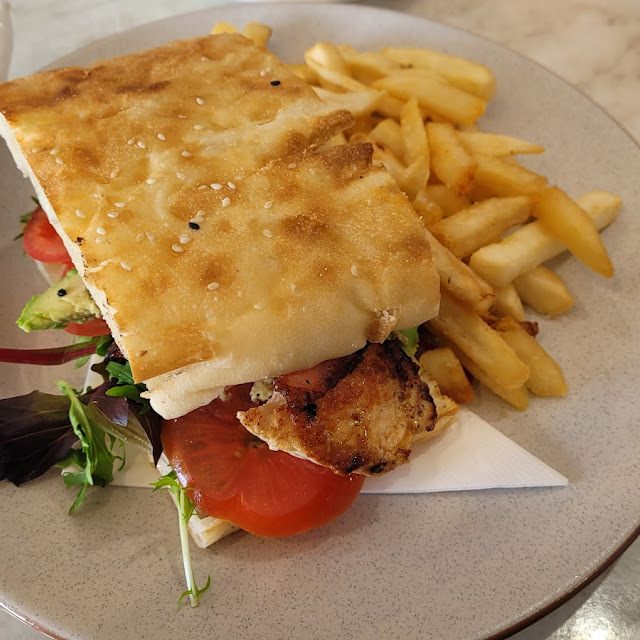 Grilled Chicken Burger